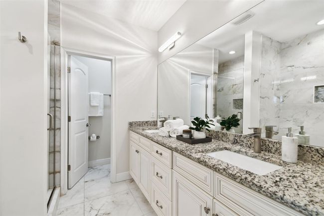 Alternate view of Primary Bath | Image 21