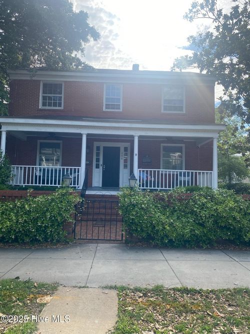 275 N Ashe St, Southern Pines, NC, 28387-5503 | Card Image