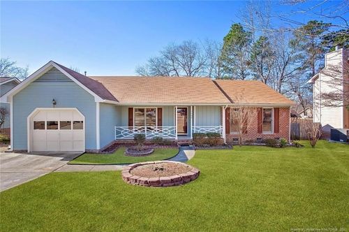 7462 Fairpoint Dr, Fayetteville, NC, 28314-6240 | Card Image