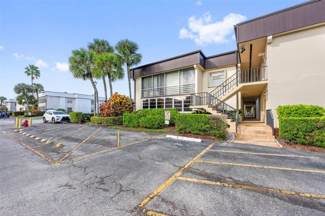 B - 94 Capri B, Condo with 1 bedrooms, 2 bathrooms and null parking in Delray Beach FL | Image 12