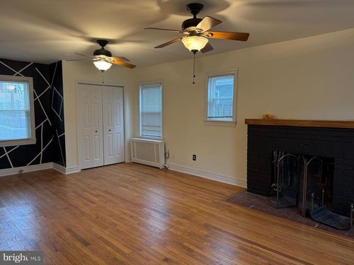 2211 32nd Pl Se, WASHINGTON, DC, 20020-3329 | Card Image