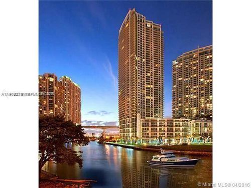 apt-2006-92 Sw 3rd St, Miami, FL, 33130-3084 | Card Image