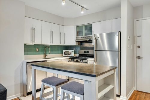 3f-120 Sherman Ave, Jersey City, NJ, 07307-2134 | Card Image