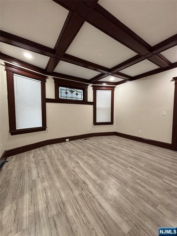 Residential Lease in Newark 4