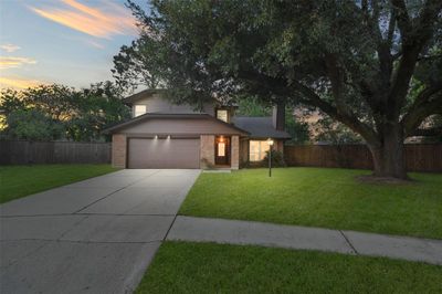 Beautiful home on cul-de-sac. | Image 1