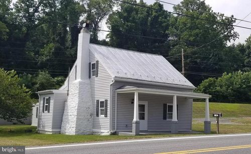12620 Catoctin Furnace Rd, THURMONT, MD, 21788-3007 | Card Image