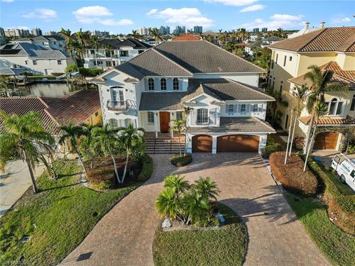 405 Trade Winds Ave, NAPLES, FL, 34108-2374 | Card Image