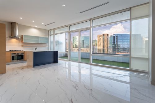 apt-1806-2430 Victory Park Ln, Dallas, TX, 75219-7605 | Card Image