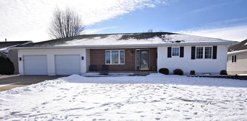 1201 7th St Ne, Independence, IA, 50644-2135 | Card Image