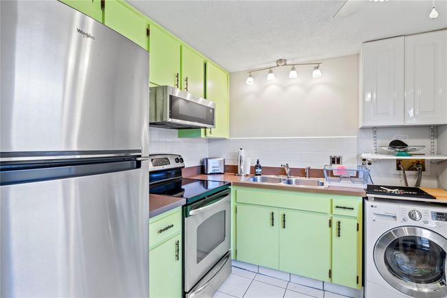 APT-10 - 1980 Tahitian Pl, House other with 1 bedrooms, 1 bathrooms and null parking in Dunedin FL | Image 6