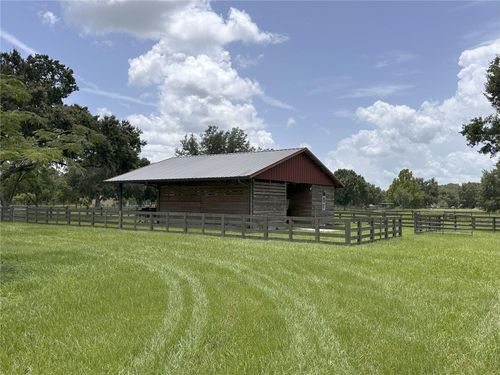 18803 Dorman Rd, Lithia, FL, 33547-1813 | Card Image