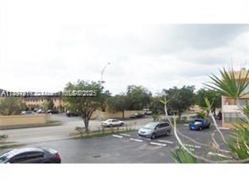 apt-230-1305 W 46th St, Hialeah, FL, 33012-3264 | Card Image