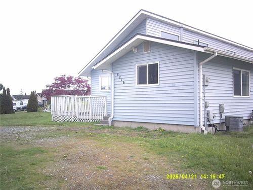 8216 Chehalis Rd, Blaine, WA, 98230-9576 | Card Image