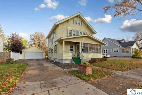 216 Prospect St, Owatonna, MN, 55060-3341 | Card Image