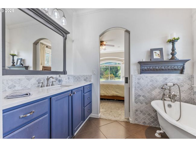 3460 Summers Ln Se, House other with 3 bedrooms, 3 bathrooms and 2 parking in Turner OR | Image 16