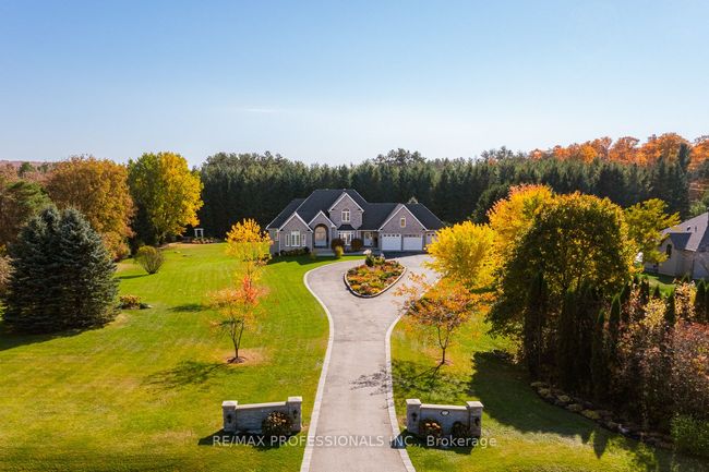 63 Rowley Dr, House other with 4 bedrooms, 4 bathrooms and 12 parking in Palgrave ON | Image 39