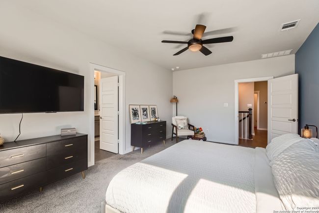 UNIT-40 - 5843 Whitby Rd, House other with 3 bedrooms, 4 bathrooms and null parking in San Antonio TX | Image 17