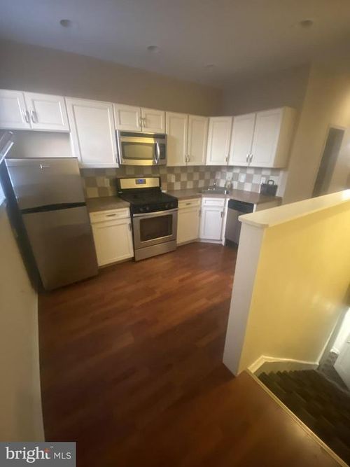 2428 S Broad St, PHILADELPHIA, PA, 19145-4418 | Card Image