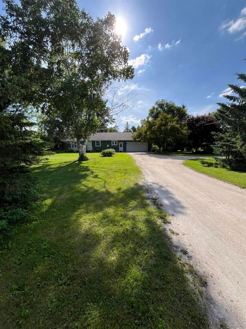 5106 County Road D, Fond Du Lac, WI, 54937 | Card Image