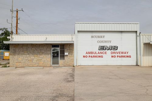 3902 College Ave, Snyder, TX, 79549-4629 | Card Image