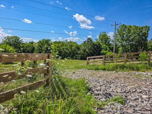 1 Double Branch Rd, Columbia, TN, 38401 | Card Image