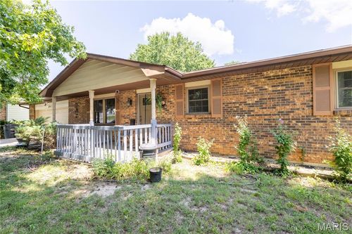 614 N Mount Auburn Rd, Cape Girardeau, MO, 63701-3435 | Card Image