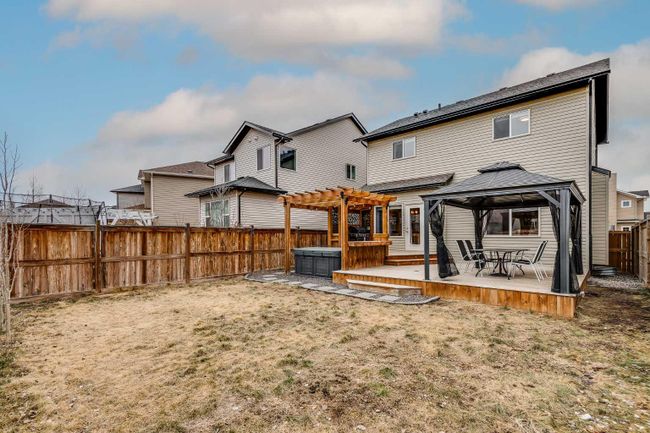 38 Kingsbridge Crescent Se, Home with 4 bedrooms, 3 bathrooms and 4 parking in Airdrie AB | Image 33