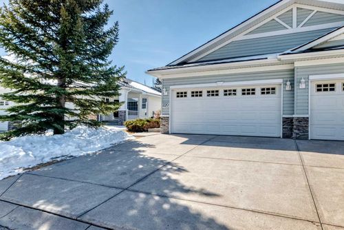 220 Rocky Ridge Villas Nw, Calgary, AB, T3G4R3 | Card Image