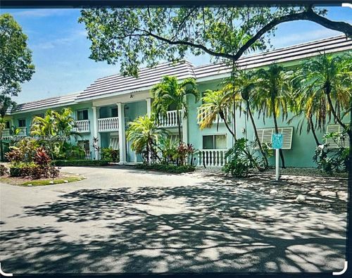 apt-d204-1200 Mariposa Ave, Coral Gables, FL, 33146-3204 | Card Image