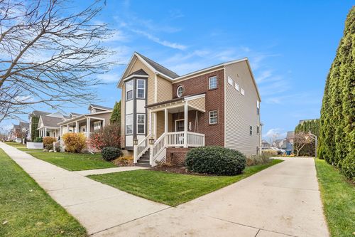 1048 Graystone Rd, Holland, MI, 49423-8859 | Card Image