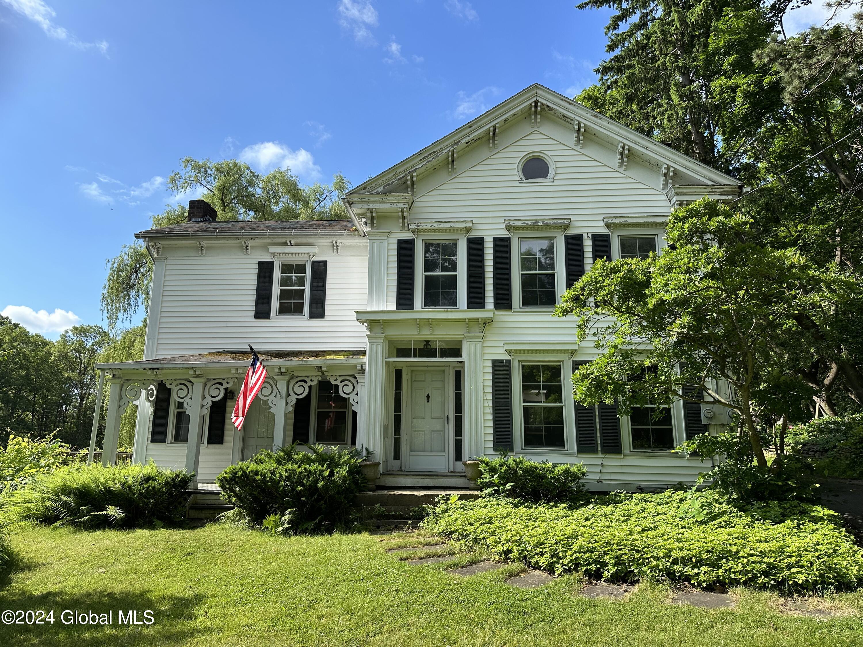 Delaware Tpke, Delmar, NY 12054