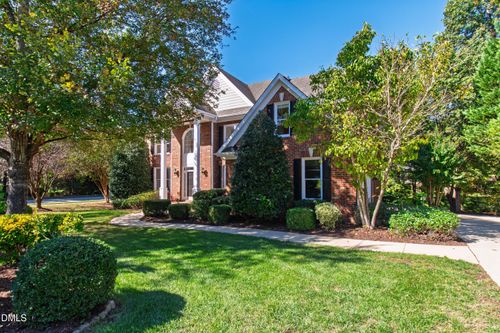 101 Pember Pl, Morrisville, NC, 27560-7068 | Card Image