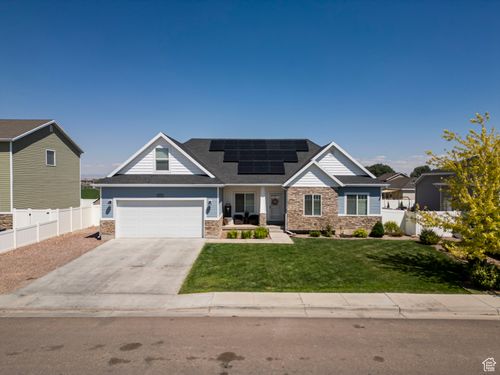 973 S 250 W, Vernal, UT, 84078-3809 | Card Image