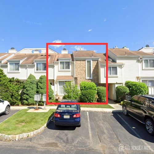 1086 Schmidt Ln, North Brunswick, NJ, 08902-1358 | Card Image