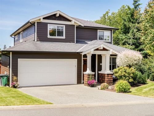 4086 Copperridge Lane, Victoria, BC, V8Z0B2 | Card Image