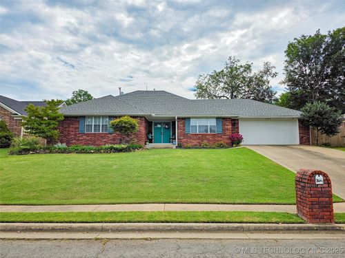 104 Tommye Ln, Tahlequah, OK, 74464-4172 | Card Image