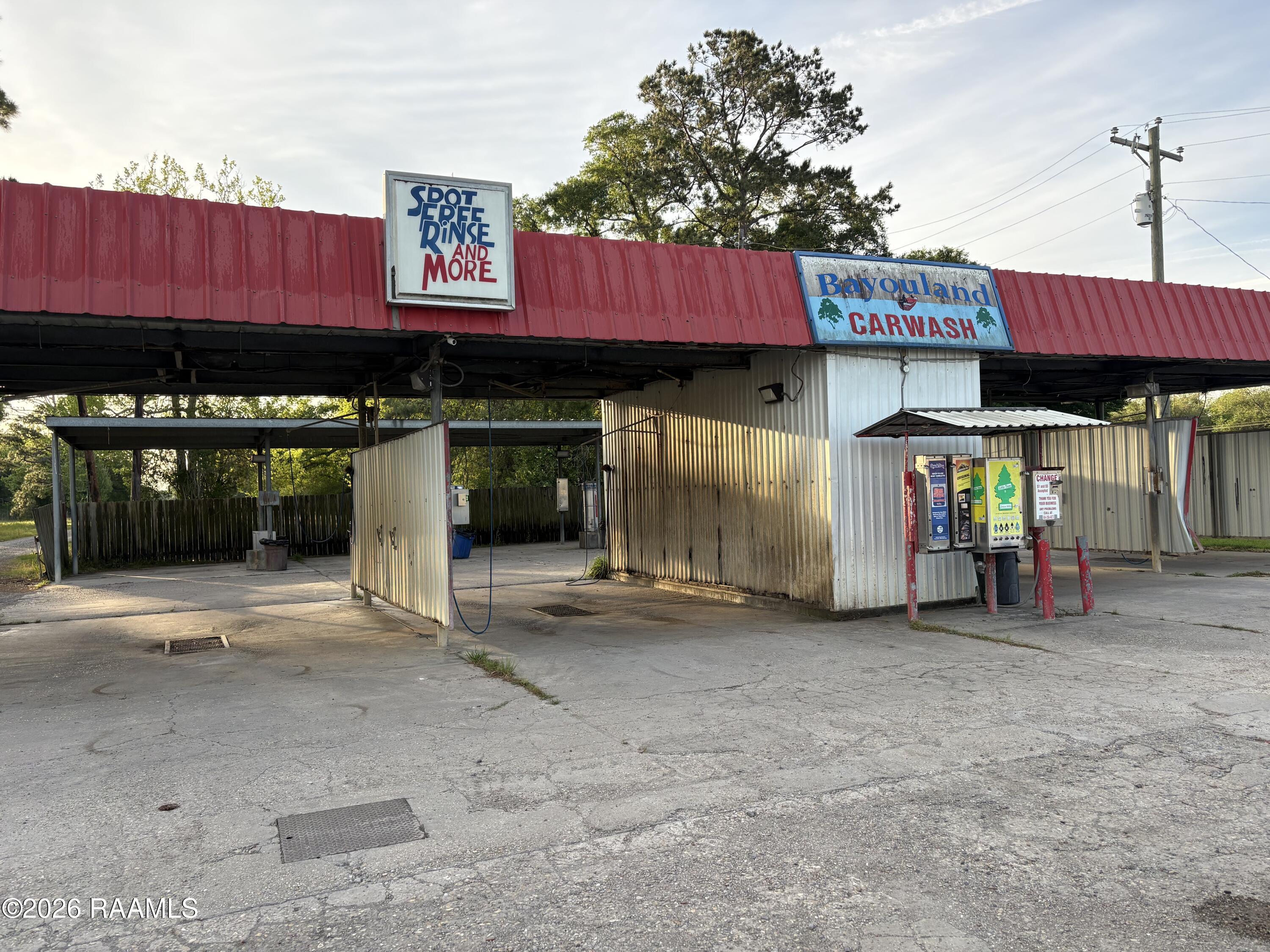 1601 S Main St, Saint Martinville, LA 70582