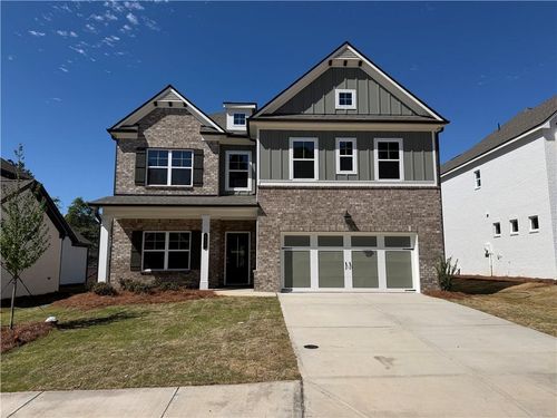 692 Secret Garden Ln, Dacula, GA, 30019-1764 | Card Image