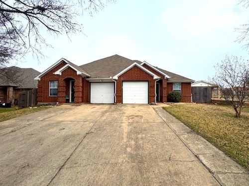 unit-b-507 Maple St, Aubrey, TX, 76227-8302 | Card Image