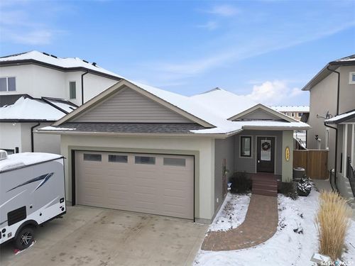 132 Forsey Ave, Saskatoon, SK, S7W0Z6 | Card Image