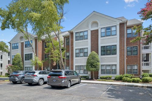411 Ashlawn Ct, Nashville, TN, 37215-6136 | Card Image