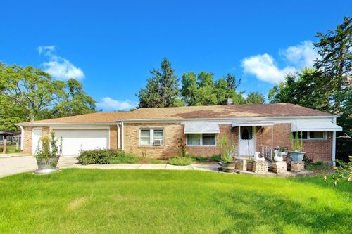 980 Kenilworth Ter, Lake Zurich, IL, 60047-2144 | Card Image