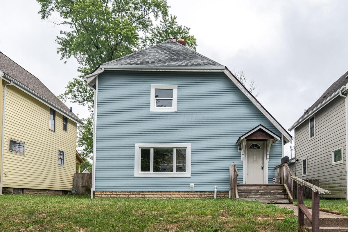 Terrace Ave, Columbus, OH 43204