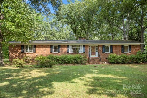 725 Plantation Rd, Lancaster, SC, 29720-5808 | Card Image