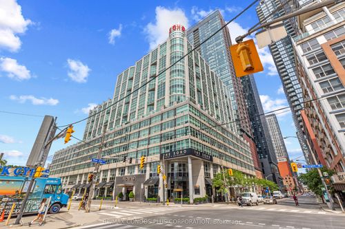 930-36 Blue Jays Way, Toronto, ON, M5V3T3 | Card Image