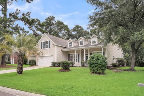 802 Long Drive Rd, Summerville, SC, 29485-6244 | Card Image