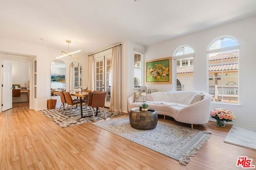 apt-204-5935 Playa Vista Dr, Playa Vista, CA, 90094-2131 | Card Image