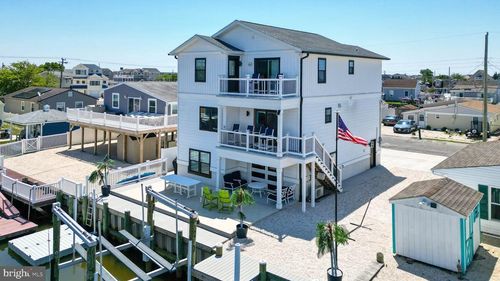 6 W Brig Dr, LITTLE EGG HARBOR TWP, NJ, 08087-1618 | Card Image