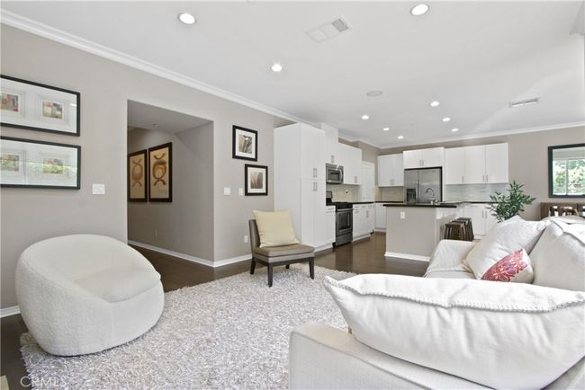 2302 Navigation Cir, House other with 3 bedrooms, 3 bathrooms and 2 parking in Placentia CA | Image 10