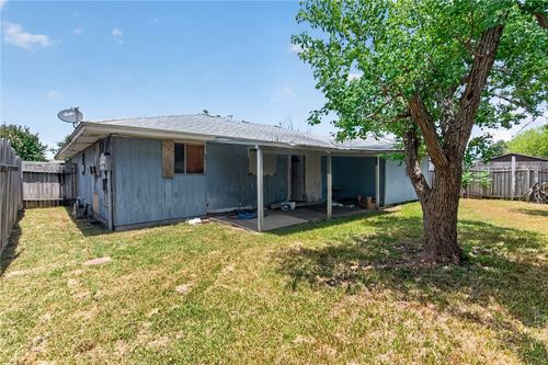 7417 Milky Way Dr, Corpus Christi, TX, 78412-5120 | Card Image